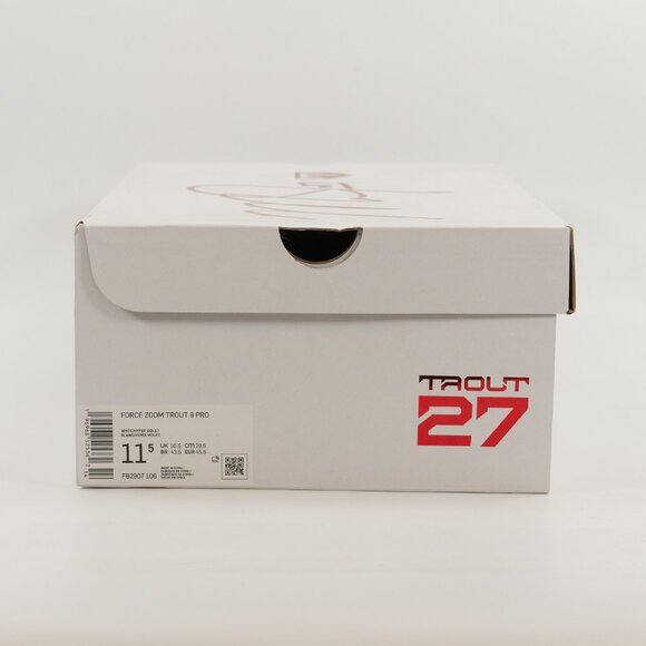 Athletic_Shoes